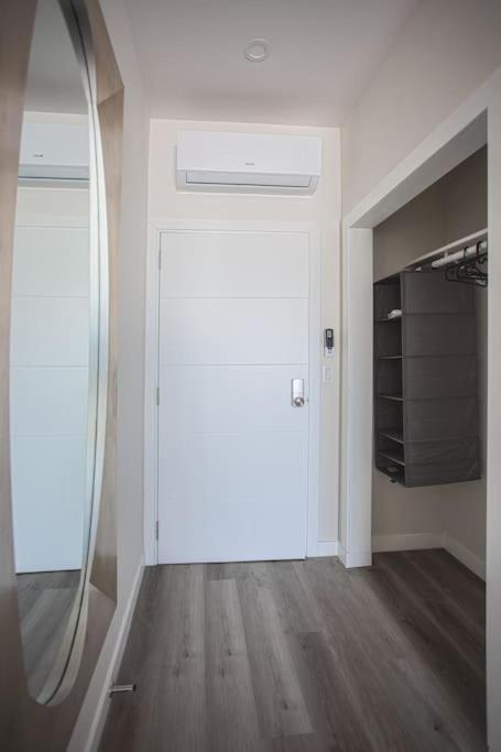 Apartamento Lovely W Full Kitchen In Heart Of *