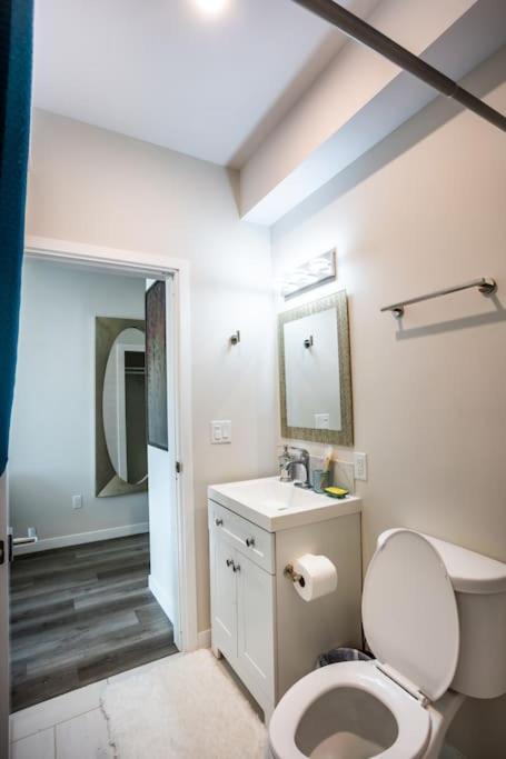 Lovely W Full Kitchen In Heart Of Apartamento *